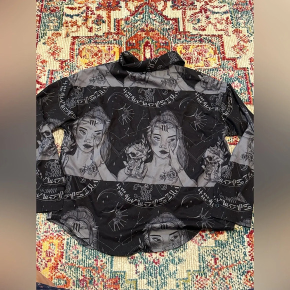 Romwe gothic button down shirt size medium 6 - Picture 2 of 4